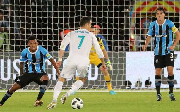 البطولات الأوروبية المحلية في كرة القدم
برشلونة وريال مدريد يستعدان لقمة الكلاسيكو السبت المقبل
وبايرن ميونيخ يواجه بوروسيا دورتموند في الكأس غداً