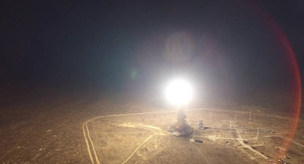 الدفاع الروسية تعلن إطلاق صاروخ باليستي عابر للقارات