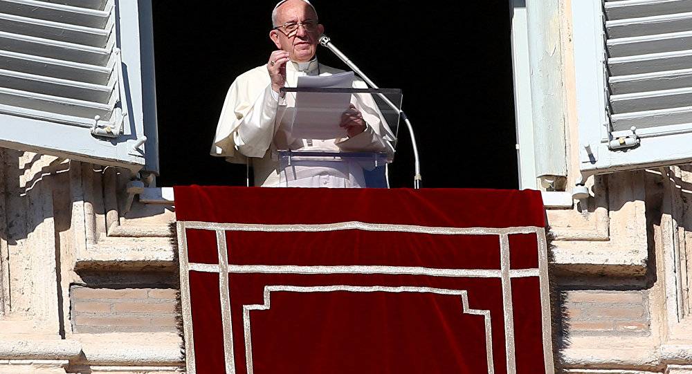 البابا قبل قداس عيد الميلاد: توقفوا وتأملوا في سيرة المسيح