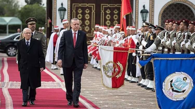 تركيا وتونس تتفقان على التعاون العسكري