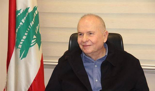 كبارة ينوه بتعليق إضراب عمال الكهرباء