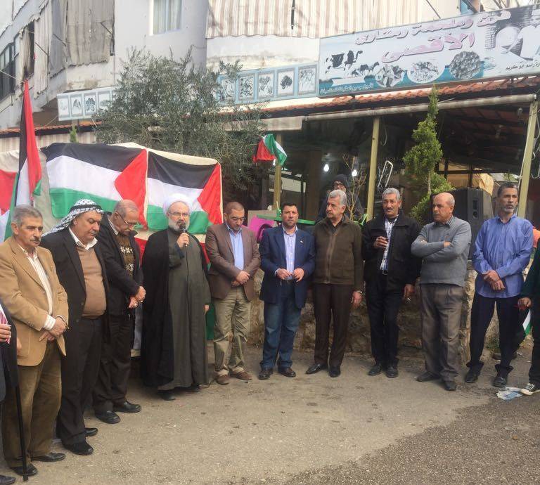 وقفة تضامنية لحزب الله وحماس في سبلين نصرة للقدس