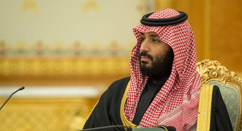 صحفي سعودي يكشف ما يفعله بن سلمان بالعائلة المالكة