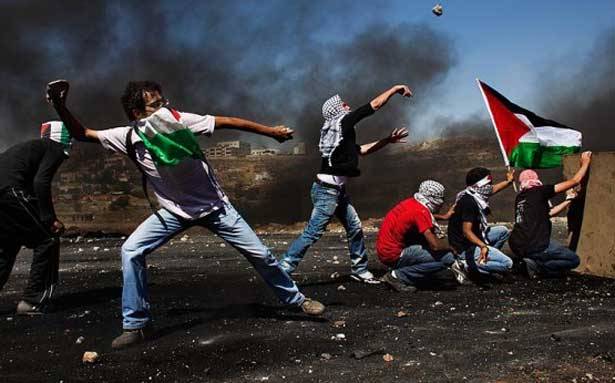 ترامب يهدد بوقف المساعدات للفلسطينيين .. الرئاسة الفلسطينية : القدس ليست للبيع
