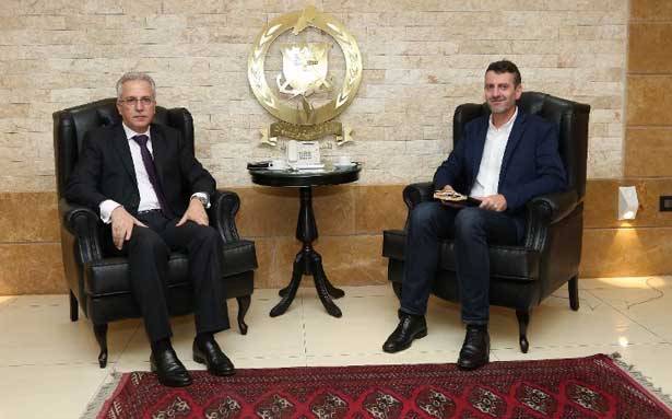 خطار استقبل وفداً من «اليونيسف»