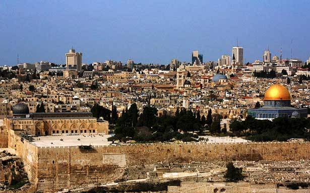 القدس مدينة فلسطينيّة مشرقيّة عربيّة