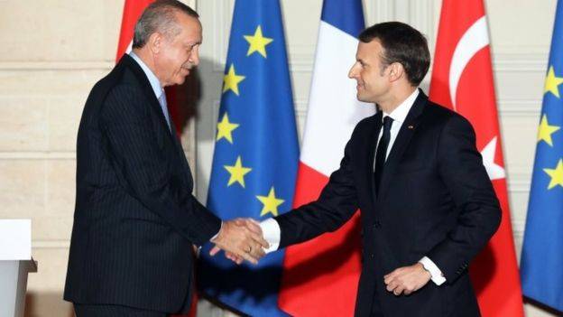 الأسباب الخفية للقاء أردوغان وماكرون