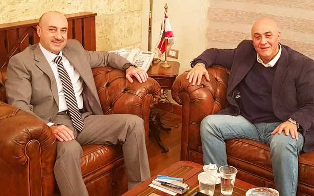 بحث ودافيد عيسى الأوضاع العامة
صليبا لـ«قدامى القوات المسلّحة»:
للإهتمام بالمتقاعدين وتأمين حقوقهم