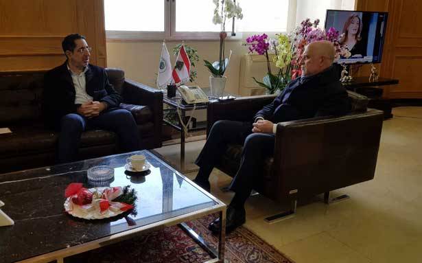 فنيانوس تابع مع وفد البنك الدولي
مشروع توسعة مطار بيروت