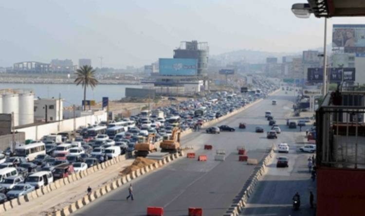 أهالي جل الديب ناشدوا رئيس الجمهورية التدخل لوقف اشغال جسري جل الديب وانطلياس