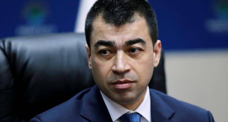 أبي خليل يحمل خطة جديدة لتوفير الطاقة