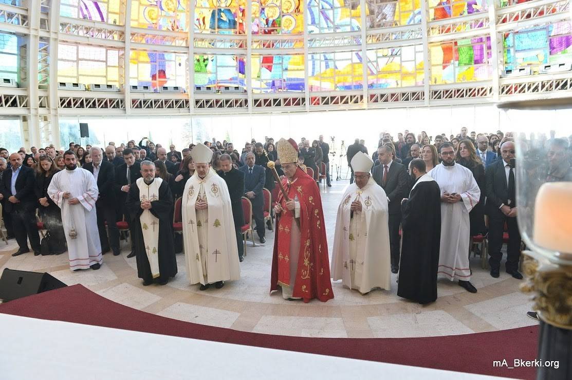 الراعي بعظة الأحد: المسؤولون لا يجرؤون على الجلوس معاً والتحاور