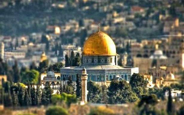 ثرثرة في سماء مدينة القدس!