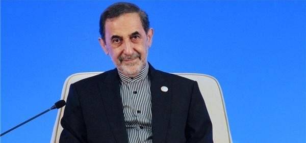 ولايتي التقى بري وأشاد بتعاون 