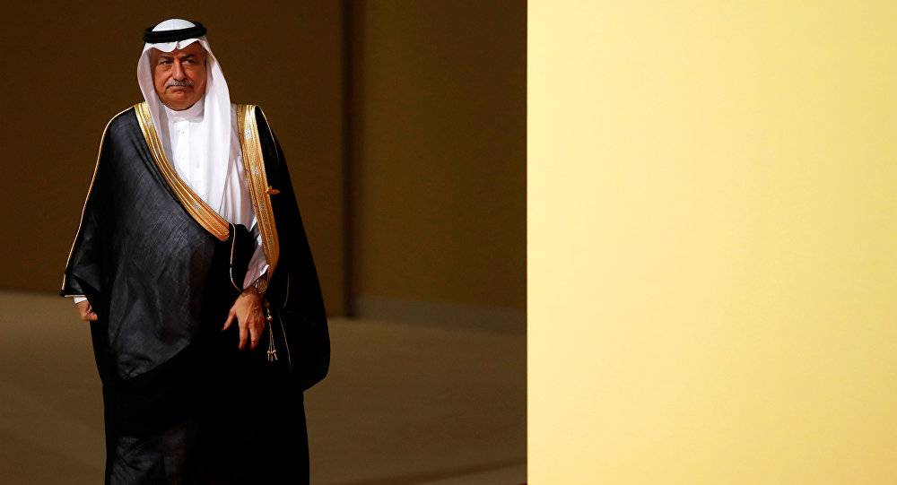 وزير سعودي كان محتجزا في حملة مكافحة الفساد يرأس وفد المملكة في "دافوس"