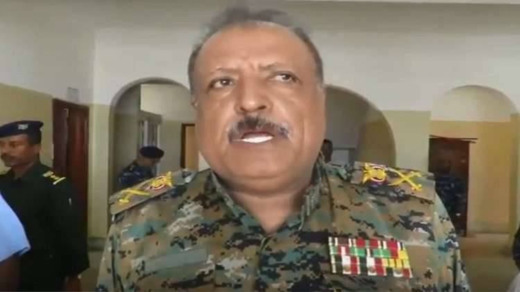 نجاة نائب وزير الداخلية اليمني من قصف خلال عرض عسكري في تعز
