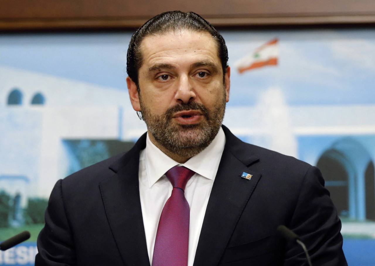 بعد انتشار النفايات على شاطئ الزوق.. الحريري يتحرك