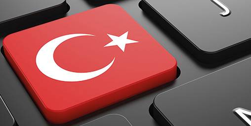 تركيا تحتجز 42 شخصا بسبب تعليقاتهم على الإنترنت على عملية عفرين