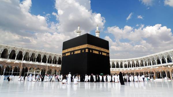 عريضة تطالب بتدويل المقدسات في السعودية!