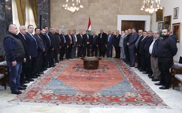 عون طالب اتحادات النقل العودة
عن الإضراب وطالبته التحقيق بالصفقات