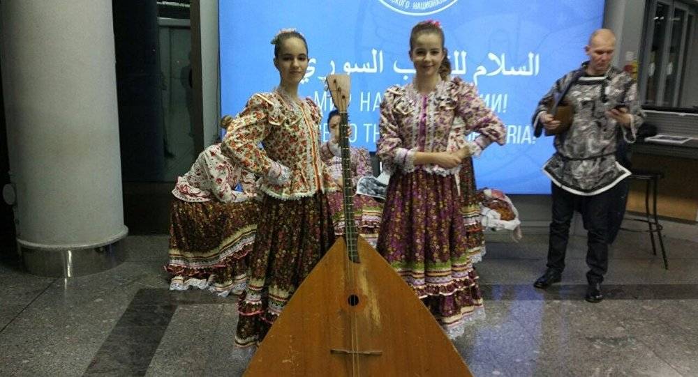 مستشار وزير الخارجية الأردني نواف التل يترأس وفد الأردن بمؤتمر سوتشي