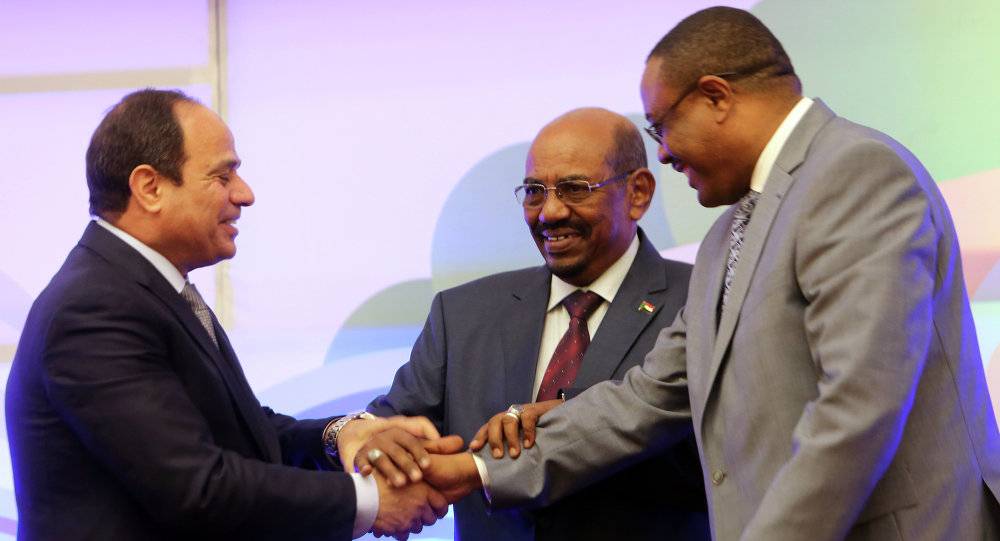 بدء القمة الثلاثية بين مصر والسودان وإثيوبيا في أديس أبابا