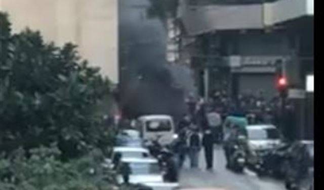 بالفيديو.. مناصرو حركة امل  في الشارع !