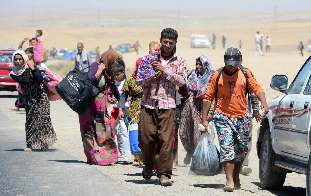 عودة نازحين من أصل مليون شردهم "داعش" في غرب العراق