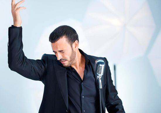 كاظم الساهر يتابع 4 نساء فقط عبر "تويتر".. فمن هن؟