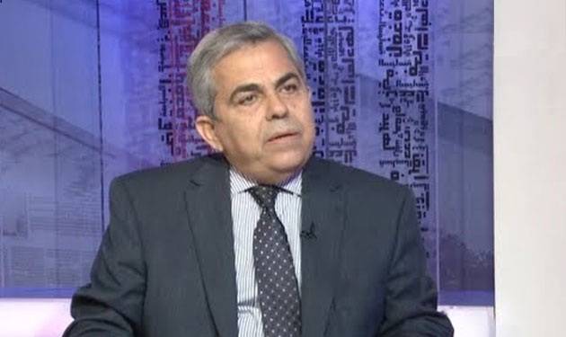 ديب: تم تجنيس 72 ألف فلسطيني ولم تحرك الحكومة أو الوزير المختص ساكنا