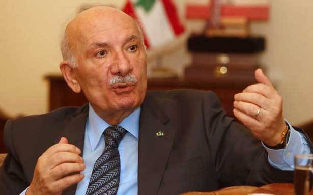 الحسيني لـ«الديار»: وزارة المال اسندت الى الشيعة كمرحلة انتقالية لالغاء الطائفية