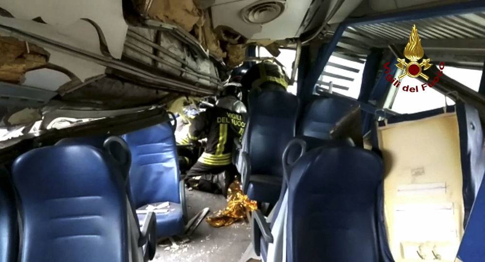 نواب جمهوريون في الكونغرس يتعرضون لحادث قطار