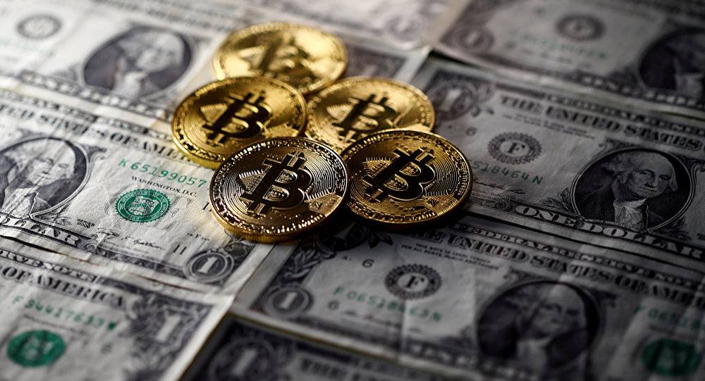 عملة "بيتكوين" تواصل خسائرها