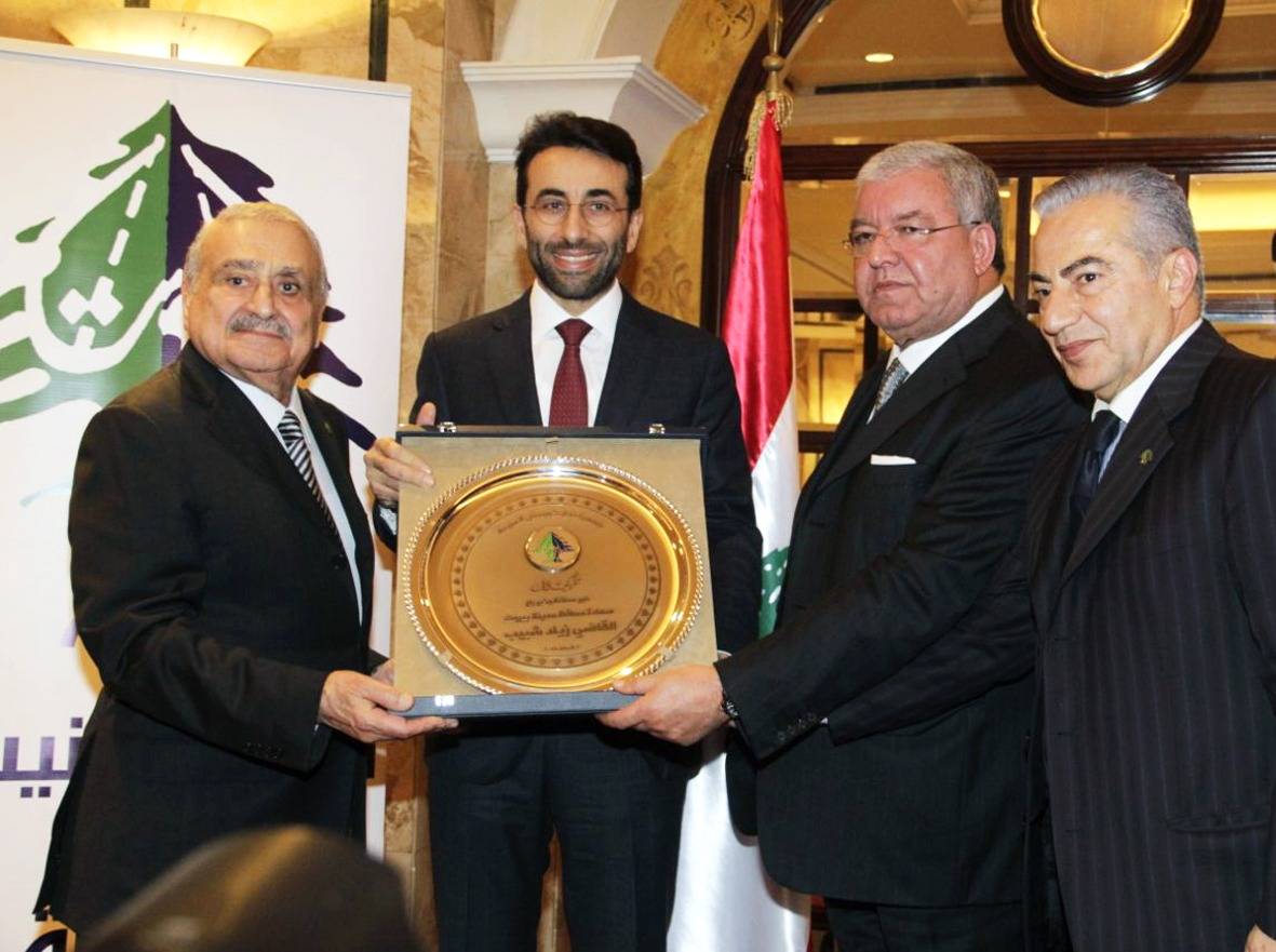 المشنوق: المظلومية كلمة لا تليق ببيروت
