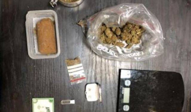 القاء القبض على مطلوبين في حراجل وفاريا بجرم المخدرات