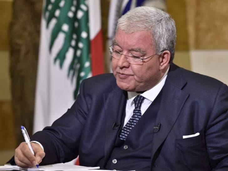 المشنوق يدعو لاحترام قانون الانتخابات وتنظيم الحملات الإعلامية