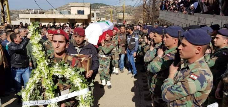 بالفيديو  - مشمش تستقبل شهيدها الجندي خالد خليل