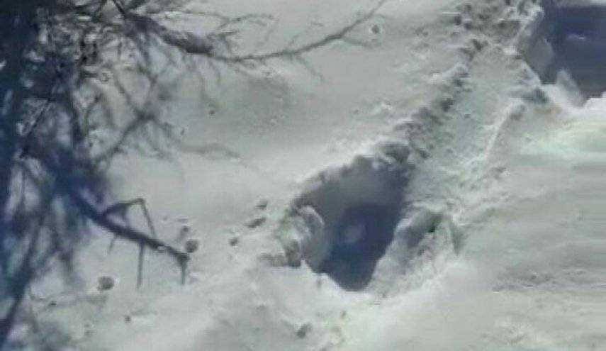 آثار أقدام صادمة في منطقة بلودان بسوريا تكشف الكثير - فيديو