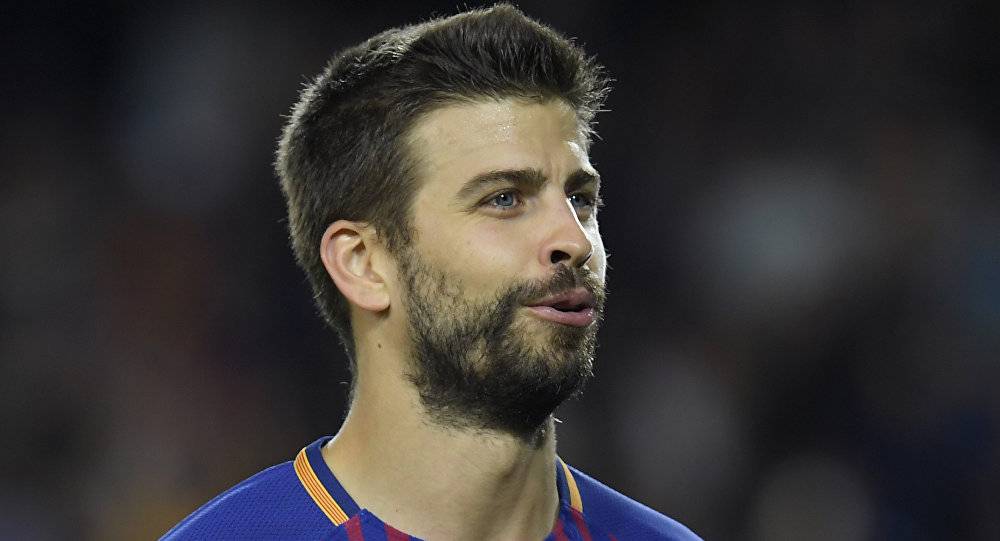 بالفيديو... بيكيه يتسبب في عقوبة جديدة على لاعبي الدوري الإسباني