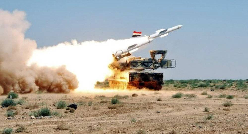 بالفيديو.. شاهد تصدي الدفاع الجوي السوري للصواريخ الصهيونية!