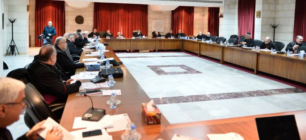 المطارنة الموارنة رحبوا بلقاء بعبدا وببيانه