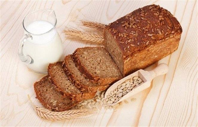 ما حقيقة العلاقة بين تناول الخبز الأسمر وخسارة الوزن؟