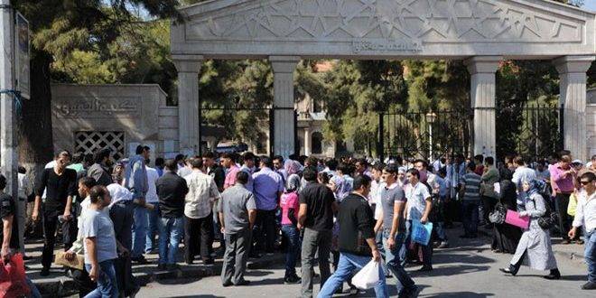 83 الف طالب جامعي سوري انضموا الى صفوف الجيش السوري للقتال