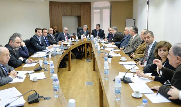 الادارة والعدل شكلت لجنة فرعية لدراسة المواد المتعلقة بحماية المستهلك