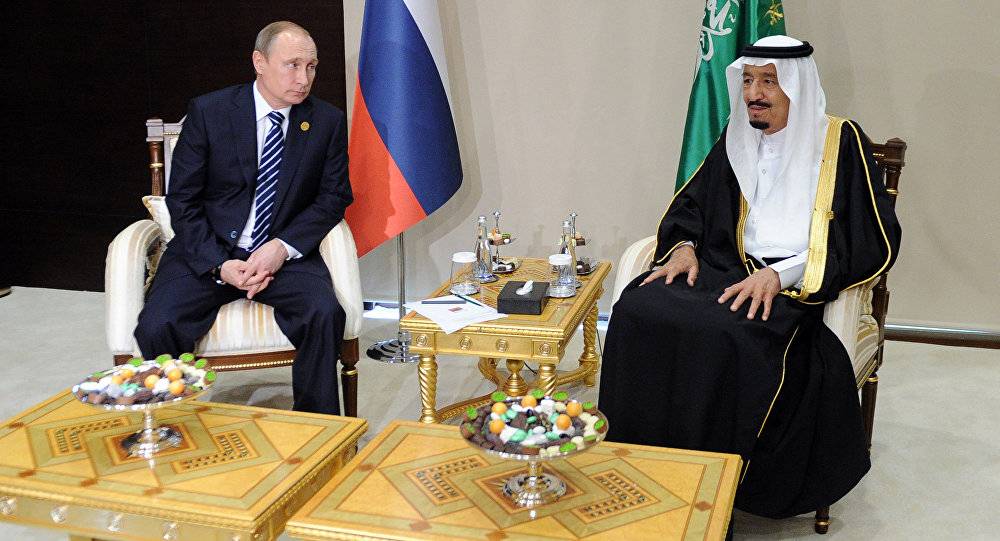 بوتين والعاهل السعودي يبحثان في اتصال هاتفي ملفات مشتركة غاية في الأهمية