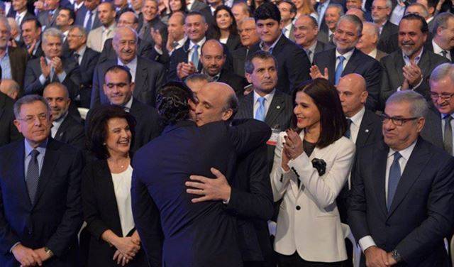هل سيحضر جعجع حفل إحياء ذكرى اغتيال الحريري؟