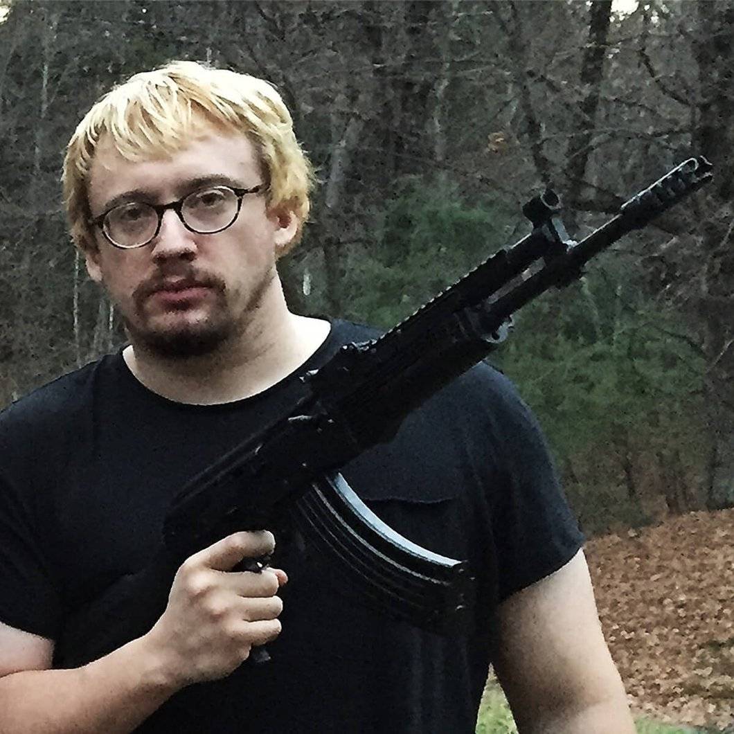 أكثر من 20 جريحا في حادث إطلاق نار بإحدى مدارس فلوريدا