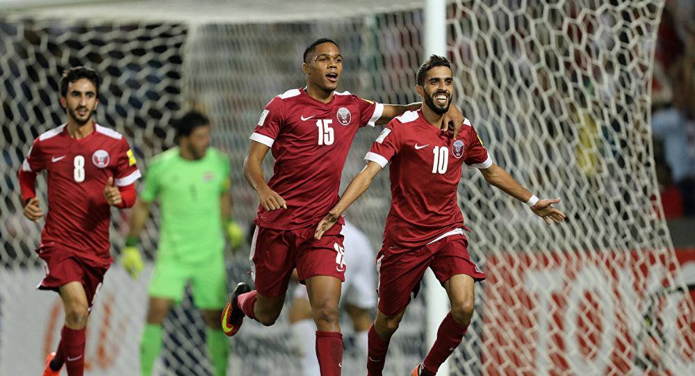 قطر تستعين بإنجلترا لتطوير كرة القدم بها قبل كأس العالم 2022