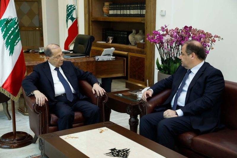 عون عرض وزواره المستجدات سياسيا واقتصاديا وانمائيا