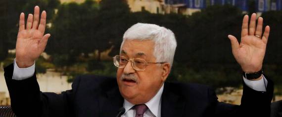 هل بدأت بالفعل؟ الفلسطينيون وحدهم في مواجهة "صفقة القرن" وانقسام فتح وحماس يسهل تمريرها